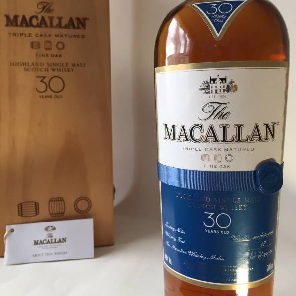 マッカラン30年 ファインオーク 木箱付 正規の買取について 酒買取  