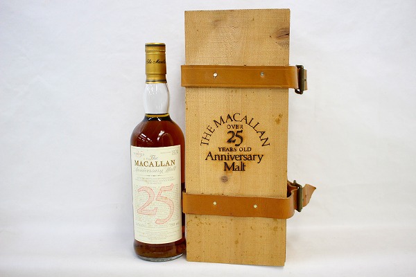 マッカラン 25年 アニバーサリー 750ml 43% 木箱付の買取について 酒  