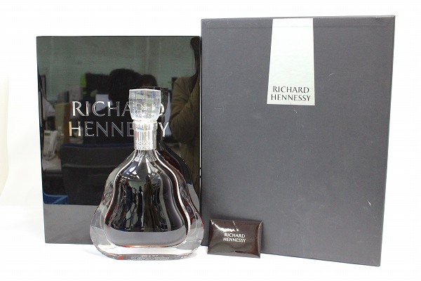 ヘネシー Hennessy リシャール RICHARD 700ml 完備品